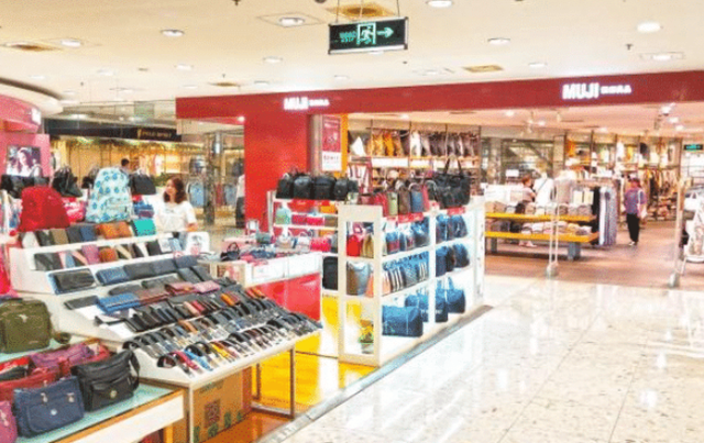 上海不夜城商场终熄灯 二十年繁华落幕，疫情下实体商业的困境与反思